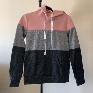 NWOT Medium sweatshirt